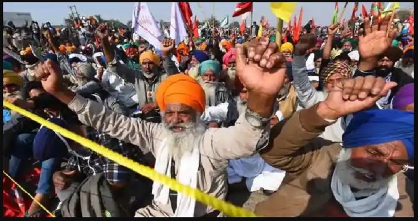 किसानों ने अगर इन 5 नेशनल हाईवे रोके तो राज्यों में जरूरी सामान की हो जाएगी भारी किल्लत…. किसानों ने अगर इन 5 नेशनल हाईवे रोके तो राज्यों में जरूरी सामान की हो जाएगी भारी किल्लत….