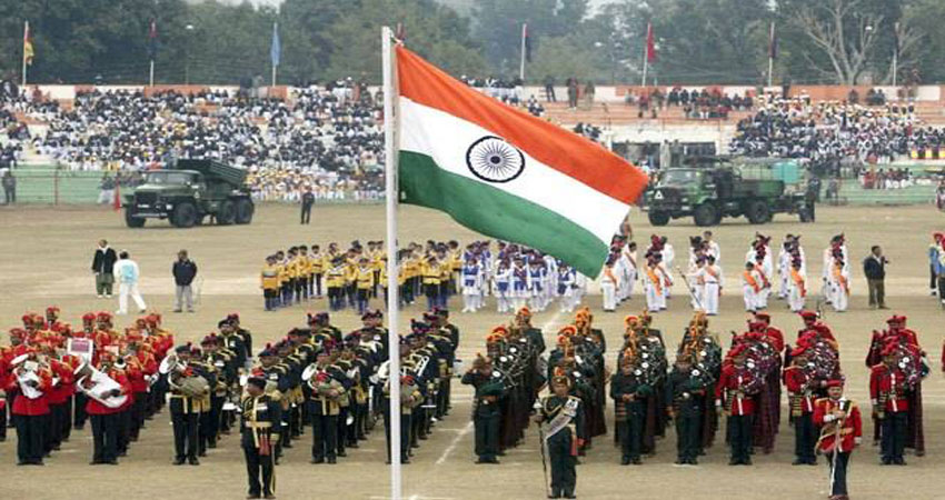 #RepublicDay2019: जानें कब और कैसे पहली बार फहराया गया था तिरंगा #RepublicDay2019: जानें कब और कैसे पहली बार फहराया गया था तिरंगा