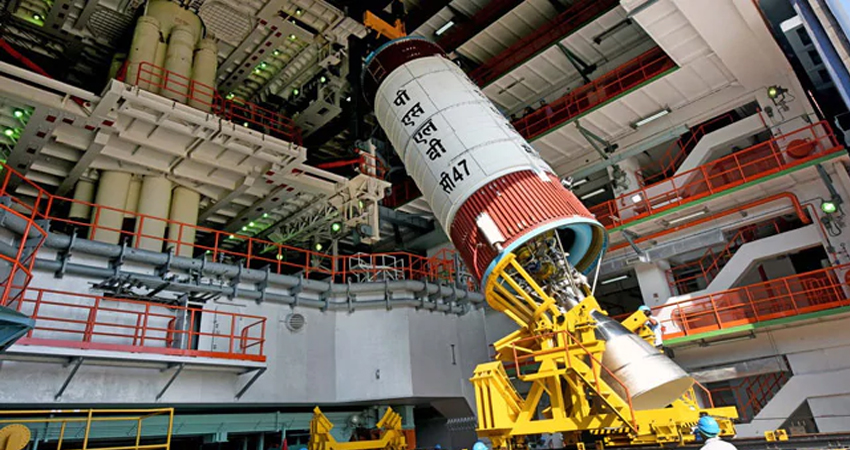 13 अमेरिकी सैटेलाइट के साथ ISRO लॉन्च करेगा Catosat-3, सीमा की करेगा रखवाली 13 अमेरिकी सैटेलाइट के साथ ISRO लॉन्च करेगा Catosat-3, सीमा की करेगा रखवाली