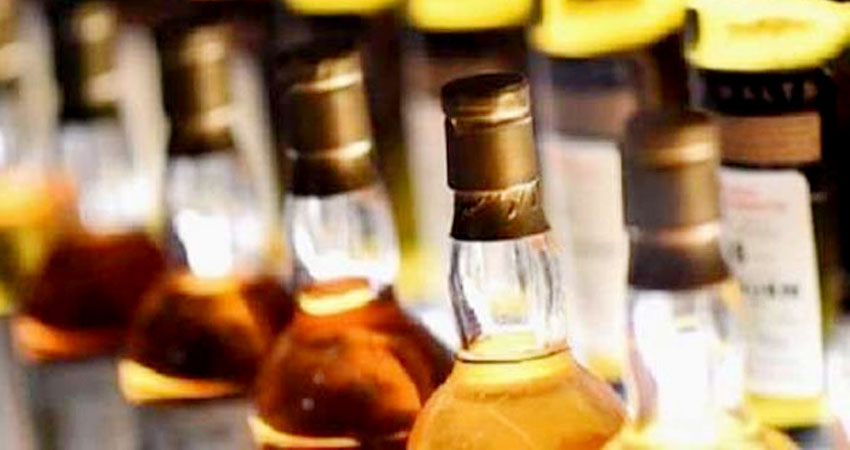 लाइसेंस प्राप्त स्थानों पर शराब परोसने के लिए अलग से लाइसेंस की जरूरत नहीं लाइसेंस प्राप्त स्थानों पर शराब परोसने के लिए अलग से लाइसेंस की जरूरत नहीं