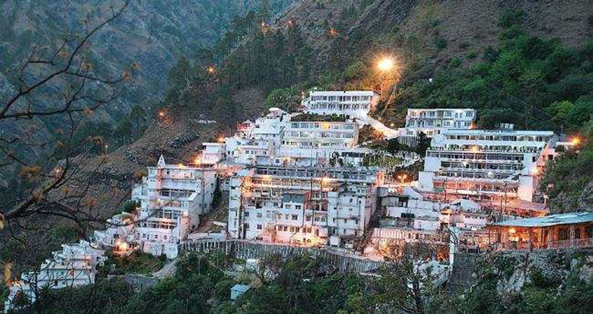श्रद्धालुओं के लिए मां वैष्णो देवी की सौगात, इस दिन खुलेंगी प्राचीन गुफा श्रद्धालुओं के लिए मां वैष्णो देवी की सौगात, इस दिन खुलेंगी प्राचीन गुफा