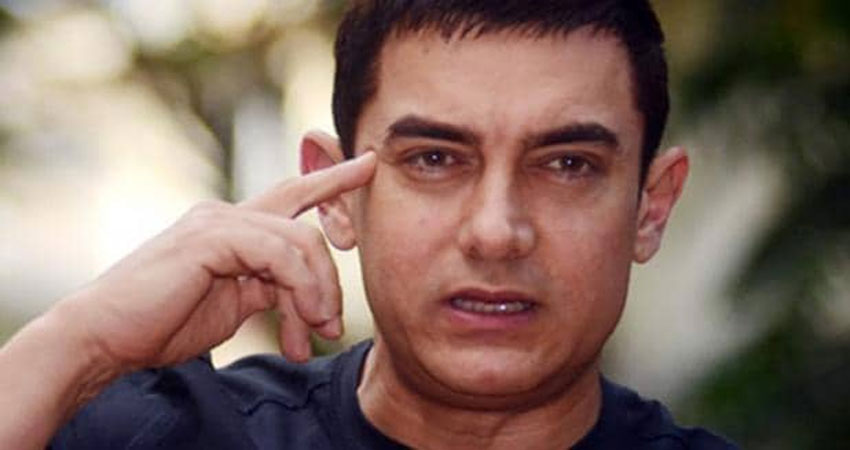 आमिर खान की ‘ठग्स ऑफ हिंदोस्तान’ पर लगा गंभीर आरोप, 4 लोगों के खिलाफ नोटिस जारी आमिर खान की ‘ठग्स ऑफ हिंदोस्तान’ पर लगा गंभीर आरोप, 4 लोगों के खिलाफ नोटिस जारी