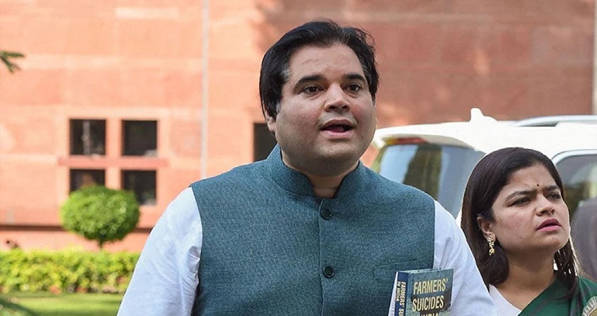 BJP सांसद वरुण गांधी ने किसानों के समर्थन में कही ये बात, शेयर किया महापंचायत का वीडियो BJP सांसद वरुण गांधी ने किसानों के समर्थन में कही ये बात, शेयर किया महापंचायत का वीडियो