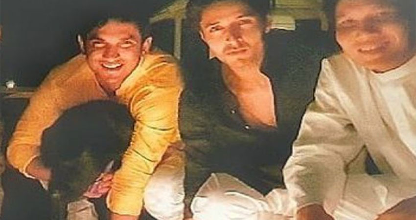 सुशांत के दोस्त ने किया बड़ा खुलासा, कहा- उनके आखिरी मैसेज से ही समझ में आ गया था कि... सुशांत के दोस्त ने किया बड़ा खुलासा, कहा- उनके आखिरी मैसेज से ही समझ में आ गया था कि...