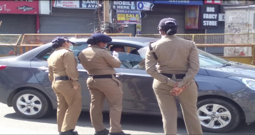 लोगों की आवाजाही से संक्रमण का खतरा बढ़ा लोगों की आवाजाही से संक्रमण का खतरा बढ़ा