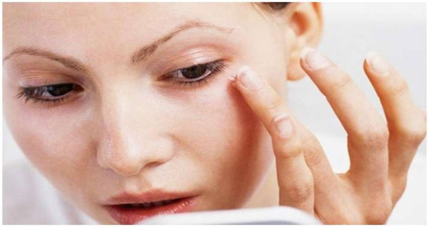 Natural Remedies: Dark Circle से पाना चाहते हैं छुटकारा तो अपनाए ये घरेलू Tips Natural Remedies: Dark Circle से पाना चाहते हैं छुटकारा तो अपनाए ये घरेलू Tips