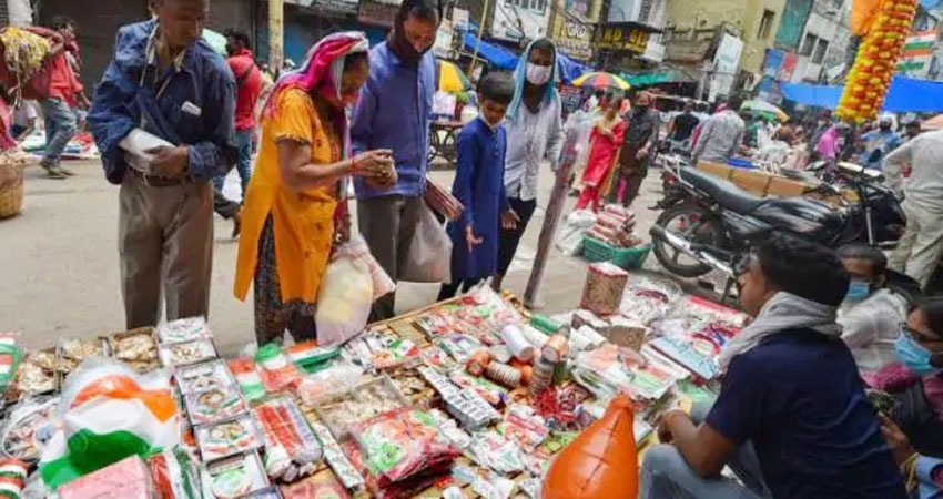 स्वतंत्रता दिवस 2020: यूपी में गाइडलाइंस जारी, इन नियमों के तहत कार्यक्रमों का होगा आयोजन स्वतंत्रता दिवस 2020: यूपी में गाइडलाइंस जारी, इन नियमों के तहत कार्यक्रमों का होगा आयोजन