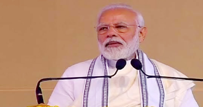 पश्चिम बंगाल: कोलकाता में मोदी के काफिले को काले झंडे दिखाने पर दो व्यक्ति गिरफ्तार पश्चिम बंगाल: कोलकाता में मोदी के काफिले को काले झंडे दिखाने पर दो व्यक्ति गिरफ्तार