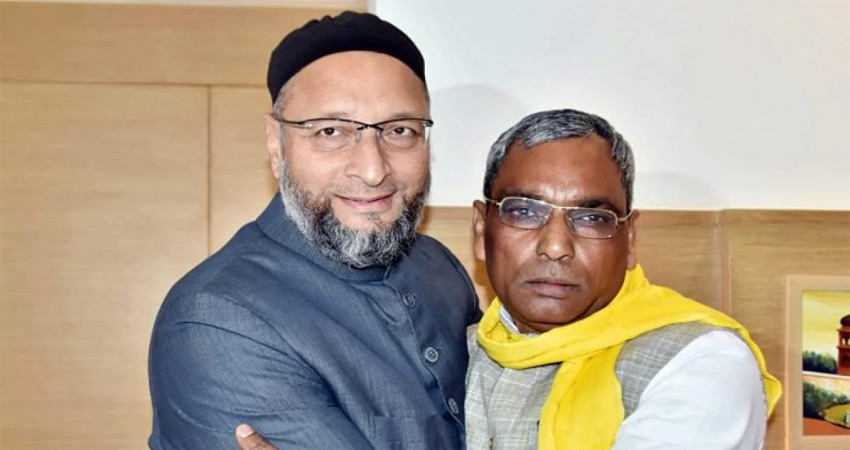 बिहार का राजनीतिक नुस्खा अब यूपी में आजमाएंगे औवैसी,पहुंचे वाराणसी बिहार का राजनीतिक नुस्खा अब यूपी में आजमाएंगे औवैसी,पहुंचे वाराणसी