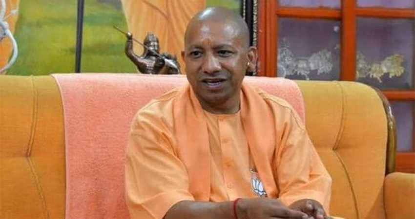 तीन तलाक से पीड़ित महिलाओं के हक में CM योगी का बड़ा फैसला, पेश की ये बड़ी योजना तीन तलाक से पीड़ित महिलाओं के हक में CM योगी का बड़ा फैसला, पेश की ये बड़ी योजना