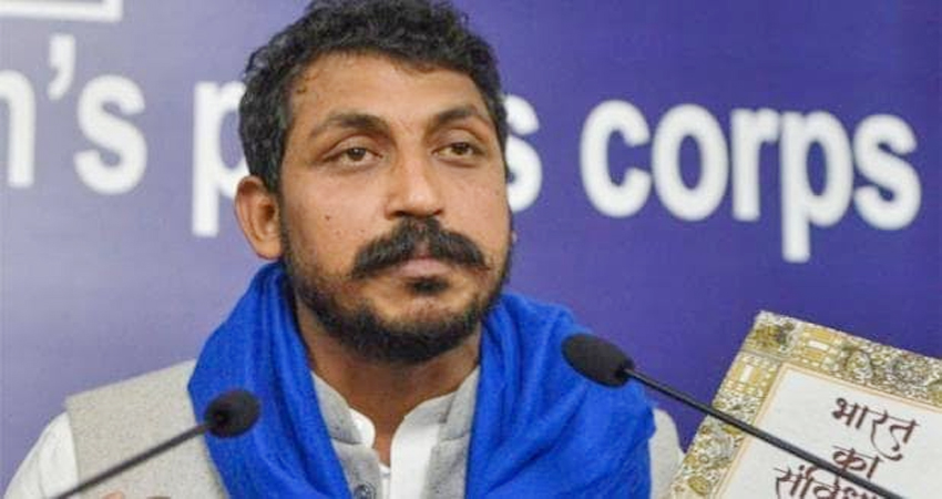 चंद्रशेखर आजाद ने CAA के खिलाफ सुप्रीम कोर्ट से लगाई गुहार चंद्रशेखर आजाद ने CAA के खिलाफ सुप्रीम कोर्ट से लगाई गुहार