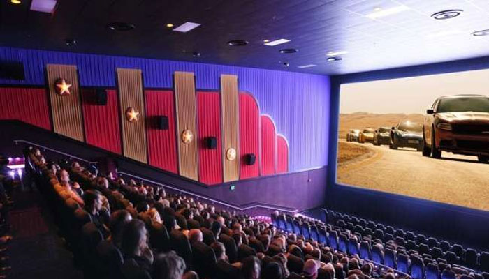 फीकी नहीं होगी बॉलीवुड की दिवाली! मात्र 50 रुपए में PVR में देख पाएंगे फिल्म फीकी नहीं होगी बॉलीवुड की दिवाली! मात्र 50 रुपए में PVR में देख पाएंगे फिल्म