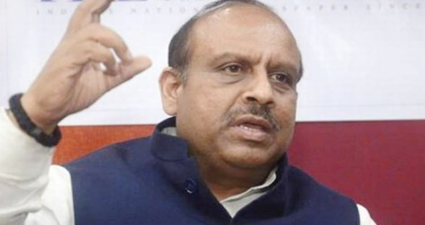 शपथ ग्रहण समारोह में शिक्षकों को आमंत्रित करने पर भड़की BJP, की ये मांग शपथ ग्रहण समारोह में शिक्षकों को आमंत्रित करने पर भड़की BJP, की ये मांग