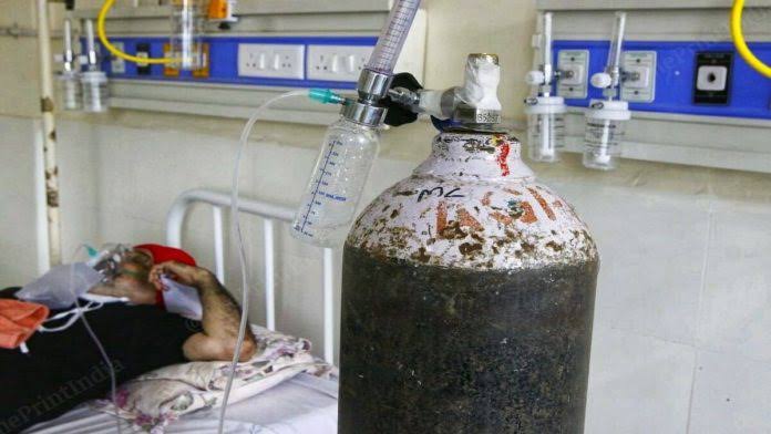 नेपाल तक पहुंची ऑक्सीजन किल्लत की समस्या, 16 लोगों ने तोड़ा दम नेपाल तक पहुंची ऑक्सीजन किल्लत की समस्या, 16 लोगों ने तोड़ा दम