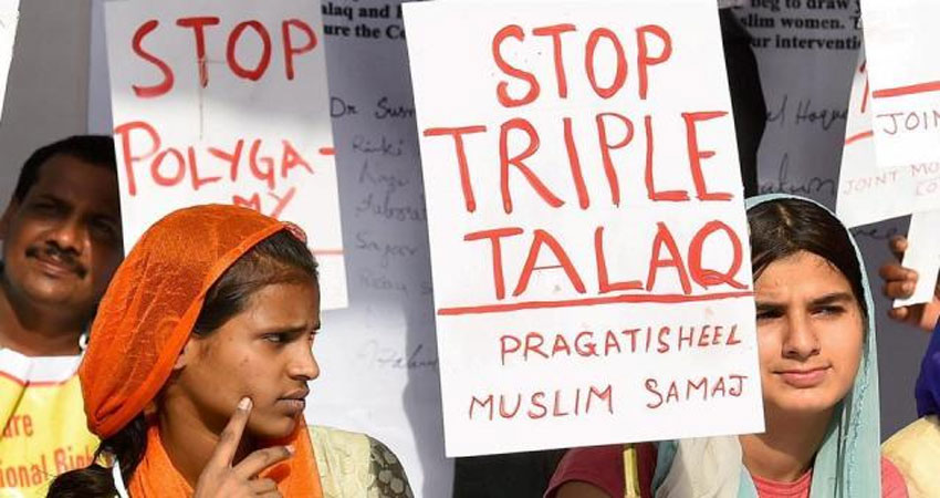 राज्यसभा में सोमवार को पेश होगा तीन तलाक बिल राज्यसभा में सोमवार को पेश होगा तीन तलाक बिल
