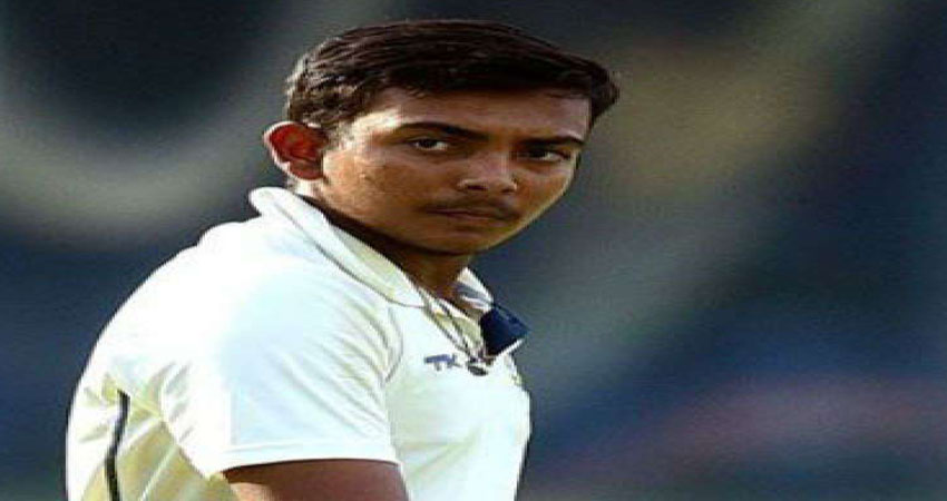 वेस्टइंडीज के खिलाफ ये खिलाड़ी इतनी कम उम्र में करेगा भारतीय टीम में डेब्यू वेस्टइंडीज के खिलाफ ये खिलाड़ी इतनी कम उम्र में करेगा भारतीय टीम में डेब्यू