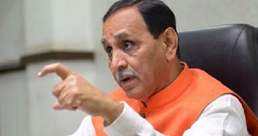 गुजरात में रुपानी सरकार ने किए 74 IPS अधिकारियों के तबादले, जानिए कौन कहां गया गुजरात में रुपानी सरकार ने किए 74 IPS अधिकारियों के तबादले, जानिए कौन कहां गया