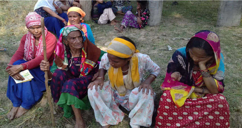उत्तराखंडः हाथी ने ग्रामीण को कुचलकर मार डाला उत्तराखंडः हाथी ने ग्रामीण को कुचलकर मार डाला