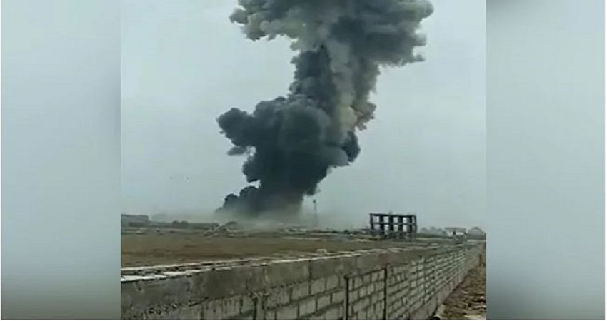 गुजरात की केमिकल फैक्ट्री में लगी आग से हुआ विस्फोट, 5 की मौत 32 झुलसे गुजरात की केमिकल फैक्ट्री में लगी आग से हुआ विस्फोट, 5 की मौत 32 झुलसे