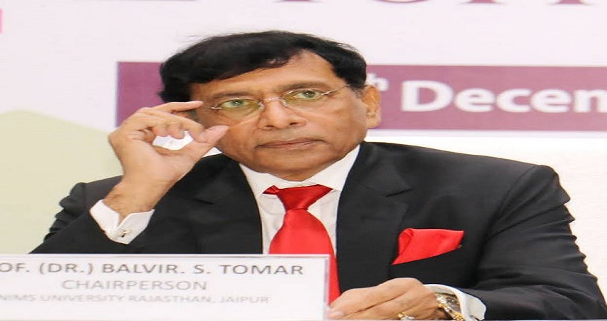 कौन हैं डॉक्टर तोमर, जिनके साथ मिलकर पतंजलि ने बनाई कोरोना की दवा ‘कोरोनिल’ कौन हैं डॉक्टर तोमर, जिनके साथ मिलकर पतंजलि ने बनाई कोरोना की दवा ‘कोरोनिल’