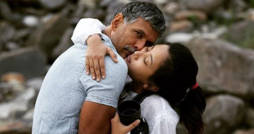 Pics: 52 के मिलिंद सोमन आज आधी उम्र की मंगेतर के साथ कर रहे शादी Pics: 52 के मिलिंद सोमन आज आधी उम्र की मंगेतर के साथ कर रहे शादी
