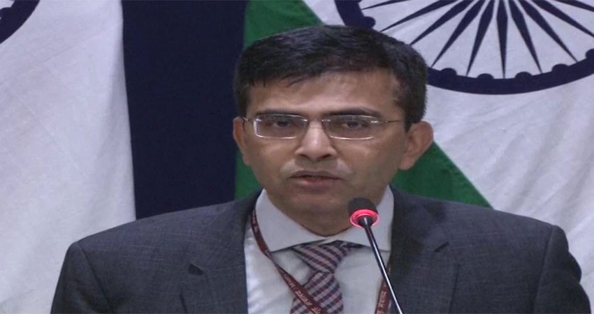 करतारपुर कॉरिडोर: सरकार का बयान, Passport पर एक तरफा फैसला नहीं ले सकता पाकिस्तान करतारपुर कॉरिडोर: सरकार का बयान, Passport पर एक तरफा फैसला नहीं ले सकता पाकिस्तान