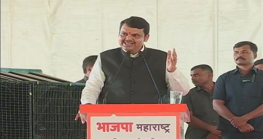 पूर्व CM देवेंद्र फडणवीस ने शिवसेना पर किया हमला, बोले -दोबारा चुनाव हुए तो जीत हमारी होगी पूर्व CM देवेंद्र फडणवीस ने शिवसेना पर किया हमला, बोले -दोबारा चुनाव हुए तो जीत हमारी होगी