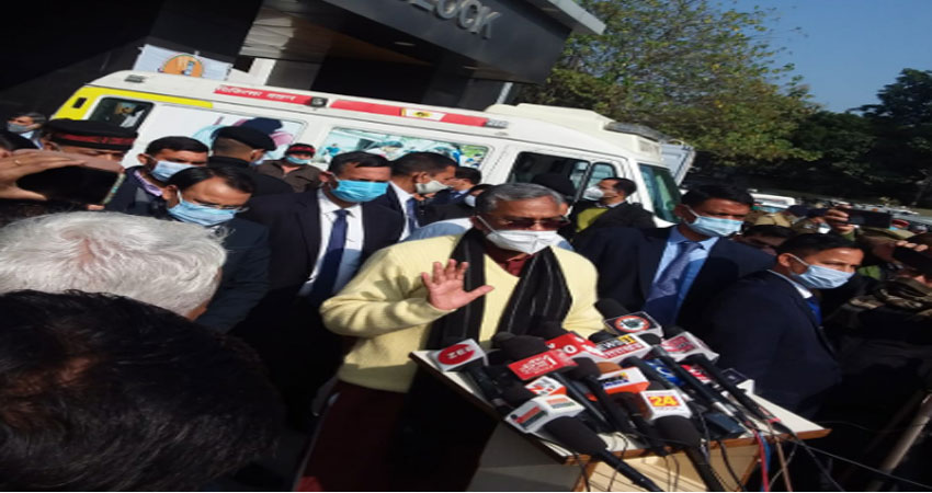 लांच हुआ कोविड 19 टीकारण अभियान, 100 स्वास्थ्य कर्मियीं को लगाया टीका लांच हुआ कोविड 19 टीकारण अभियान, 100 स्वास्थ्य कर्मियीं को लगाया टीका