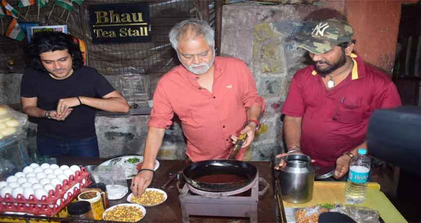 ''कामयाब'' की रीलीज से पहले संजय मिश्रा ने ''द मक्का ऑफ स्ट्रगलर एक्टर्स'' का किया दौरा ! ''कामयाब'' की रीलीज से पहले संजय मिश्रा ने ''द मक्का ऑफ स्ट्रगलर एक्टर्स'' का किया दौरा !