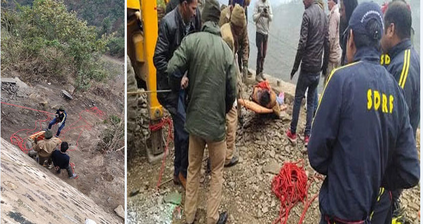 बद्रीनाथ राजमार्ग पर सड़क हादसे में दो परिवारों के छह लोगों की मौत बद्रीनाथ राजमार्ग पर सड़क हादसे में दो परिवारों के छह लोगों की मौत