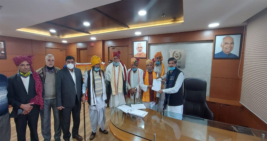 बीजेपी नेता अशोक ठाकुर ने कहा- खुले मन से किसान संगठन कृषि कानून पर करें विचार,दें समर्थन बीजेपी नेता अशोक ठाकुर ने कहा- खुले मन से किसान संगठन कृषि कानून पर करें विचार,दें समर्थन