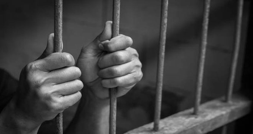 भ्रष्टाचार के केस में सजा काट चुके पूर्व जज सुरिंदर सिंह एक और केस में दोषी करार भ्रष्टाचार के केस में सजा काट चुके पूर्व जज सुरिंदर सिंह एक और केस में दोषी करार