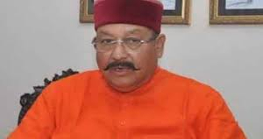 उत्तराखंड: गंगोत्री, यमुनोत्री के पुरोहितों ने सतपाल महाराज का पुतला फूंका उत्तराखंड: गंगोत्री, यमुनोत्री के पुरोहितों ने सतपाल महाराज का पुतला फूंका