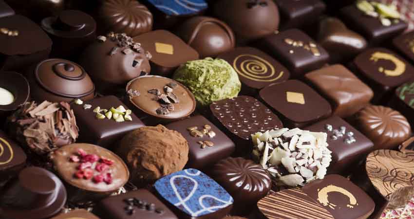 #Chocolate Day पर इस अंदाज में करवाएं अपने चाहने वालों का मुंह मीठा #Chocolate Day पर इस अंदाज में करवाएं अपने चाहने वालों का मुंह मीठा