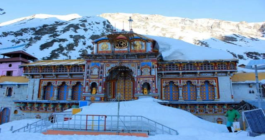 उत्तराखंड: पंच पूजाओं के बाद गणेश मंदिर के कपाट बंद उत्तराखंड: पंच पूजाओं के बाद गणेश मंदिर के कपाट बंद