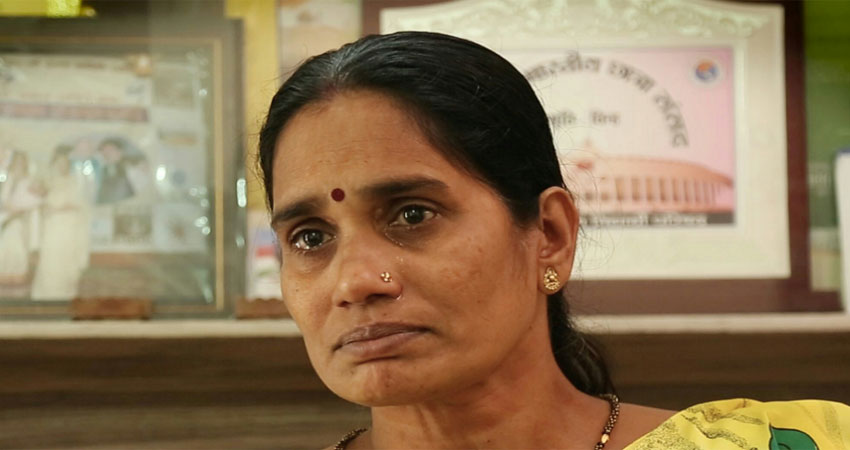 फांसी टलने के बाद निर्भया की मां ने जताई निराशा, बोलीं- सिस्टम तमाशा देख रहा फांसी टलने के बाद निर्भया की मां ने जताई निराशा, बोलीं- सिस्टम तमाशा देख रहा