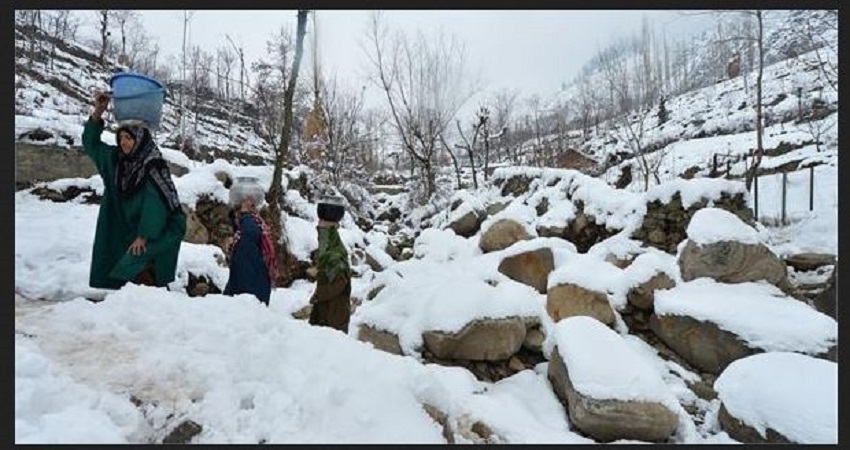 कश्मीर घाटी में बढ़ती जा रही है ठंड , पारा शून्य से नीचे गिरना जारीः मौसम विभाग कश्मीर घाटी में बढ़ती जा रही है ठंड , पारा शून्य से नीचे गिरना जारीः मौसम विभाग