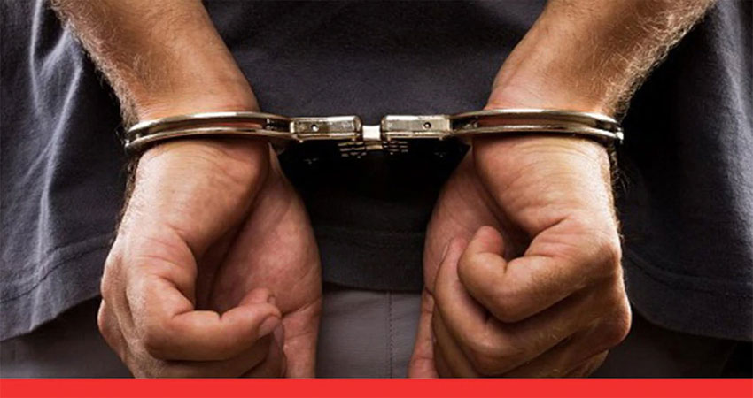 नेपाल सीमा से सटे पिथौरागढ़ में वन्य जीव जन्तुओं के अंगों के साथ तस्कर गिरफ्तार नेपाल सीमा से सटे पिथौरागढ़ में वन्य जीव जन्तुओं के अंगों के साथ तस्कर गिरफ्तार