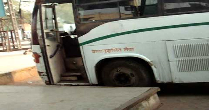 आईएसबीटी में लीज खत्म होने के बाद भी मौज कर रहे दुकानदार आईएसबीटी में लीज खत्म होने के बाद भी मौज कर रहे दुकानदार