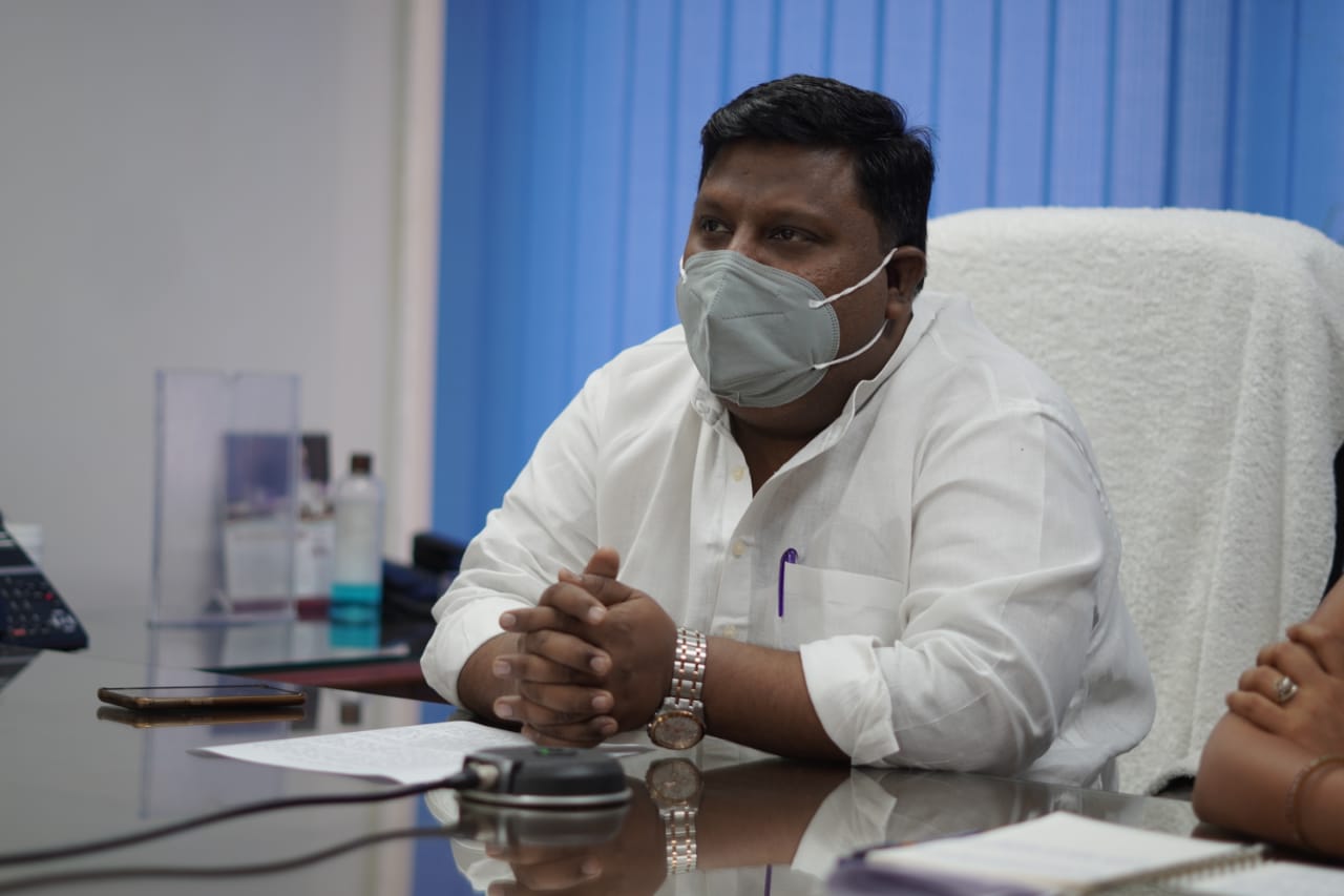 दिल्ली: मुफ्त राशन वितरण की समीक्षा के लिए मंत्री इमरान हुसैन ने वर्चुअल बैठक की दिल्ली: मुफ्त राशन वितरण की समीक्षा के लिए मंत्री इमरान हुसैन ने वर्चुअल बैठक की