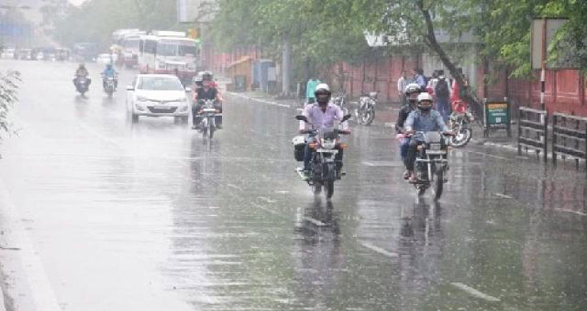 पश्चिमी उत्तर प्रदेश के कई जिलों में बारिश, उमस से हल्की राहत पश्चिमी उत्तर प्रदेश के कई जिलों में बारिश, उमस से हल्की राहत