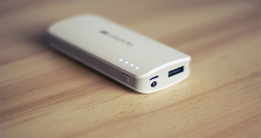 Power Bank खरीदते समय रखे इन बातों का ध्यान Power Bank खरीदते समय रखे इन बातों का ध्यान