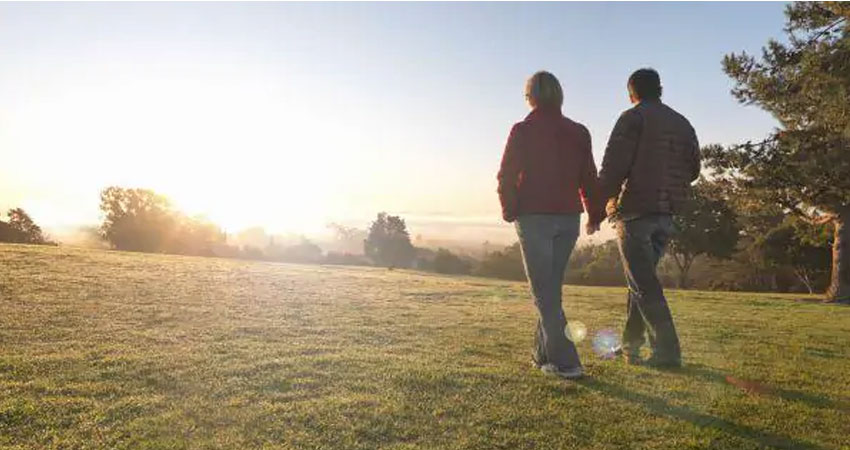 रोजाना Morning Walk करने से शारीरिक ही नहीं, मानसिक स्थिति भी रहती है मजबूत रोजाना Morning Walk करने से शारीरिक ही नहीं, मानसिक स्थिति भी रहती है मजबूत