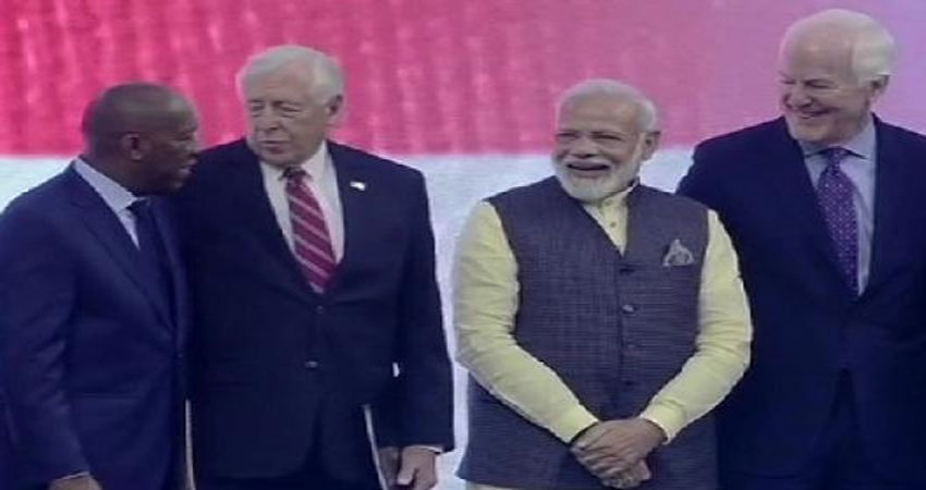#HowdyMody: अमेरिकी राष्ट्रपति ट्रंप ने मोदी को Happy Birthday कहते हुए बधाई दी #HowdyMody: अमेरिकी राष्ट्रपति ट्रंप ने मोदी को Happy Birthday कहते हुए बधाई दी