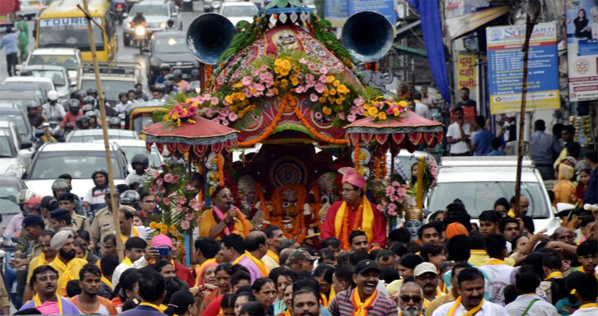 उत्तराखंड: श्रद्धा और उल्लास के साथ निकली श्री जगन्नाथ रथ यात्रा उत्तराखंड: श्रद्धा और उल्लास के साथ निकली श्री जगन्नाथ रथ यात्रा