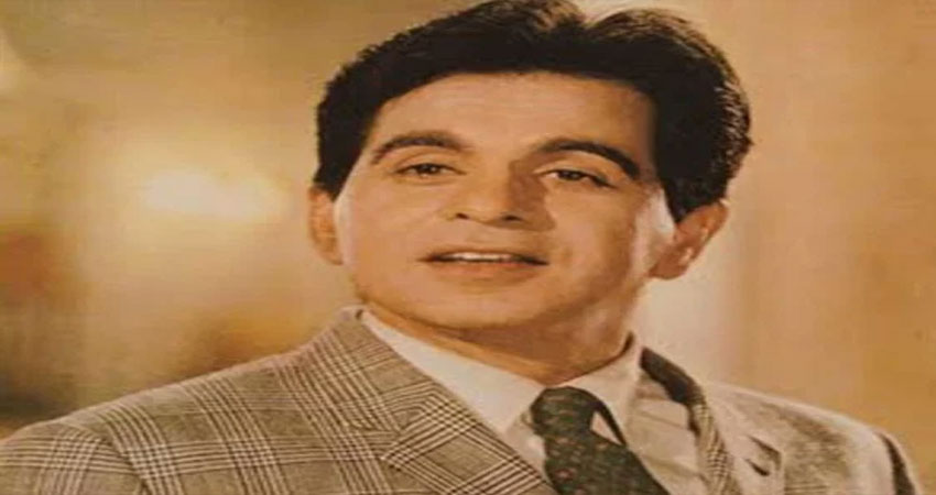 दिग्गज अभिनेता दिलीप कुमार का जन्मदिन, प्रशंसकों का किया शुक्रिया अदा दिग्गज अभिनेता दिलीप कुमार का जन्मदिन, प्रशंसकों का किया शुक्रिया अदा