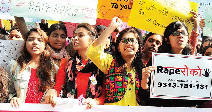 रेप पीड़ितों को दो उंगलियों वाले परीक्षण’ पर ऐतराज, सुप्रीम कोर्ट से लगाई गुहार रेप पीड़ितों को दो उंगलियों वाले परीक्षण’ पर ऐतराज, सुप्रीम कोर्ट से लगाई गुहार